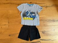 Batman Schlafanzug Gr. 122 kurz Pyjama Sommer grau schwarz Brandenburg - Neuruppin Vorschau