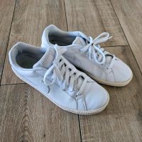 Nike Schuhe Größe 40 Niedersachsen - Emstek Vorschau