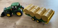 Traktor John Deere mit Heuballenanhänger Essen - Essen-Katernberg Vorschau