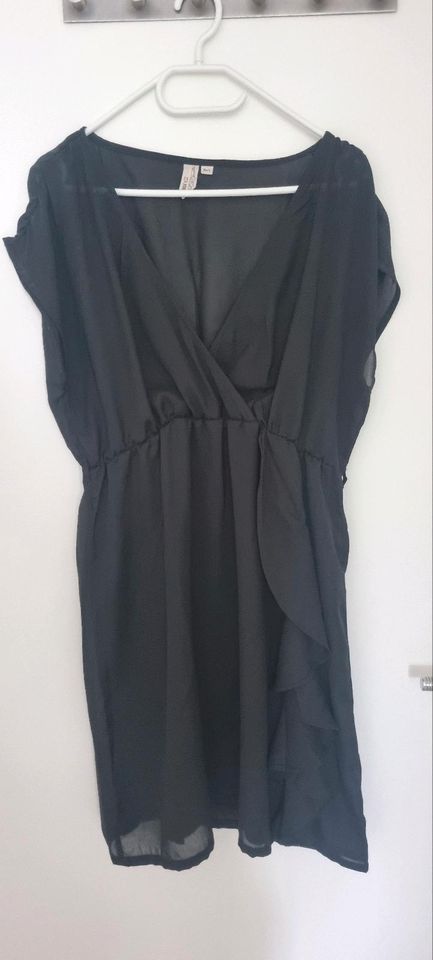 Das "kleine schwarze" Tüllkleid, mit Unterkleid in Hambühren