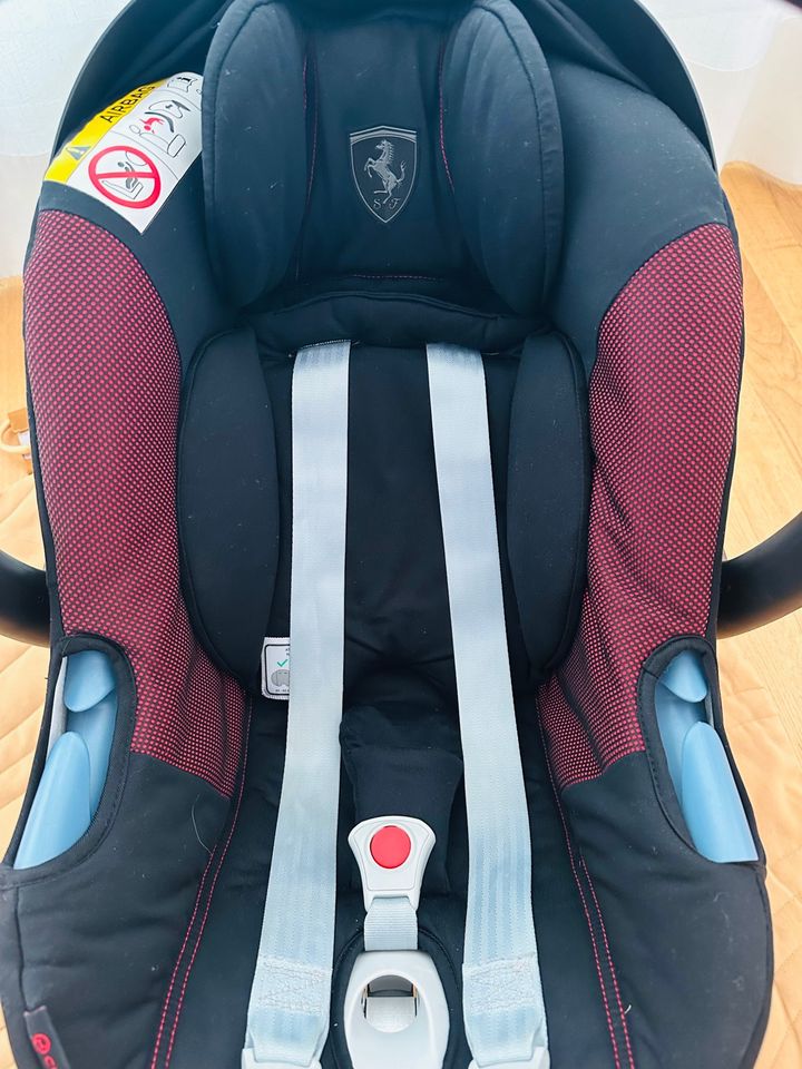 CYBEX GOLD Babyschale ATON M i-SIZE Ferrari in Köln