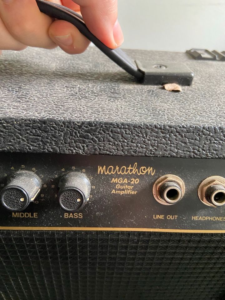 Verstärker Marathon 20 Guitar Amplifier E-Gitarre in Brahmenau