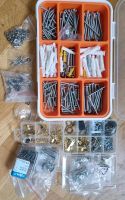 Screws anchorshooks hardware kit Berlin - Charlottenburg Vorschau