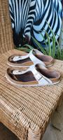 Birkenstock Zehentreter / Sandalen Gr. 37 beige Schleswig-Holstein - Sülfeld Vorschau