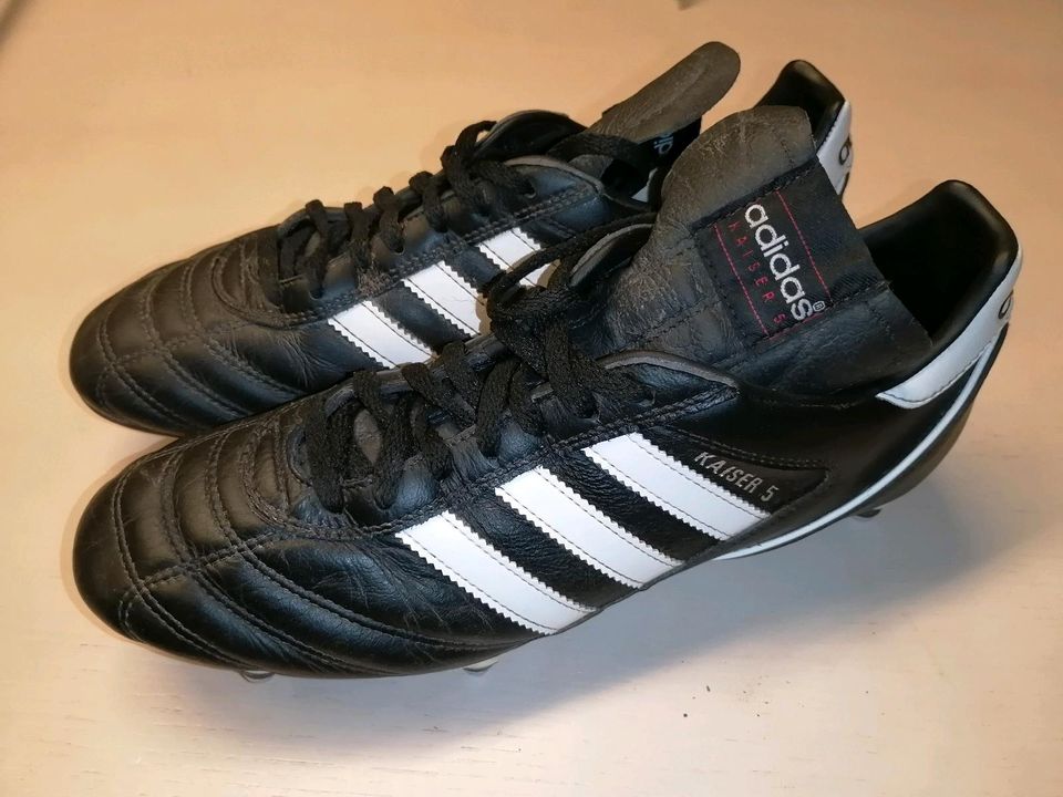 Adidas Kaiser 5 42 2/3 in Bayern - Maroldsweisach | eBay Kleinanzeigen ist  jetzt Kleinanzeigen