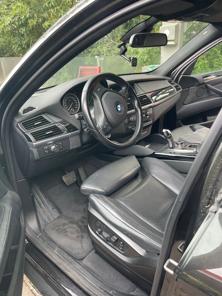 BMW  X6 xDrive40d M Pakett ( Price drop ) in Berlin