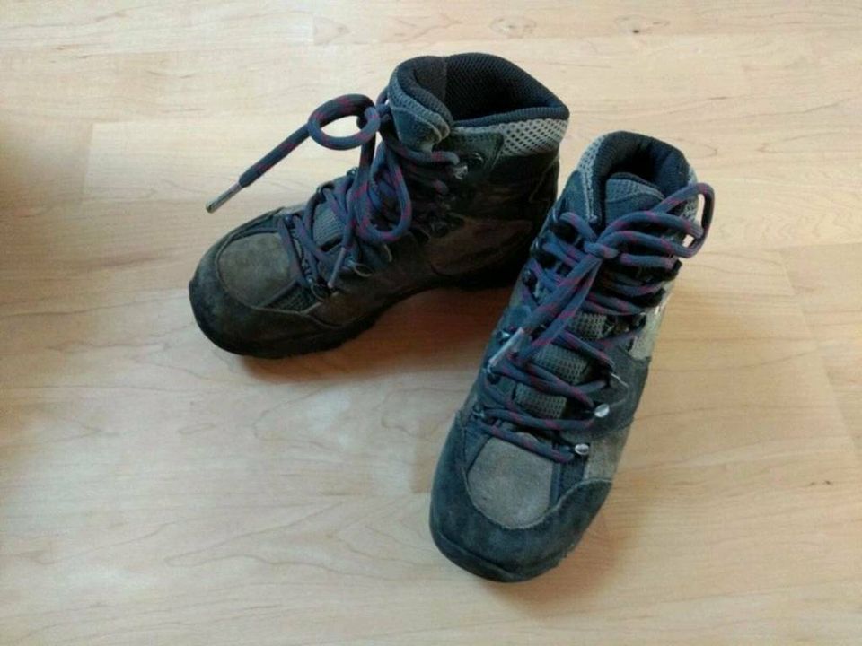 Bergschuhe Kinderschuhe Wanderschuhe Größe 30 in Buttenwiesen