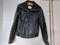 Lederjacke Kunstlederjacke S-M 15€ schwarz Only H&M Niedersachsen - Buxtehude Vorschau