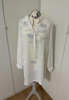 Esmara Hemd Bluse lang weiß Gr. 42 transparent Hessen - Edermünde Vorschau