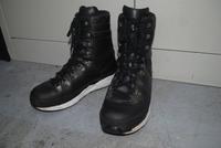 LOWA Wanderstiefel, Gr. 43,5, GoreTex, Winterstiefel, Boots Hessen - Karben Vorschau