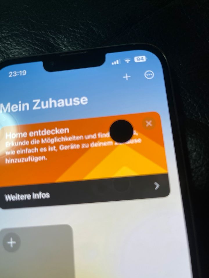 iPhone 13 Pro Max 128gb Display hat ein Punkt in Köln