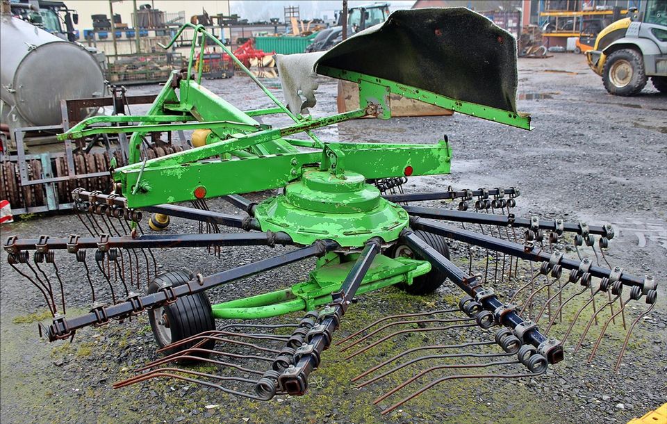 Deutz Fahr Schwader, Arbeitsbreite 3,80m in Billerbeck