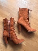 Damen Stiefeletten mit Absatz braun, hellbraun, Gr. 41 graceland Nordrhein-Westfalen - Kerpen Vorschau