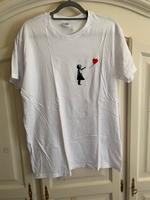 Banksy Girl with Balloon original T-Shirt Kunst Oberteil Shirt XL Hessen - Schwalmtal Vorschau