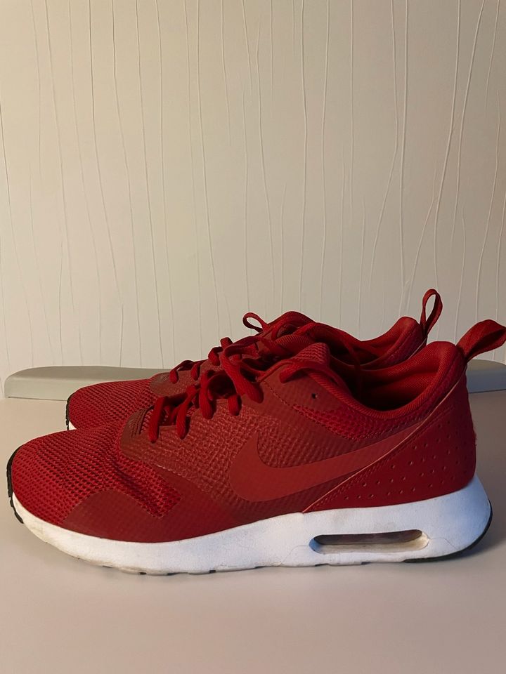 Nike Schuhe Herren 46 Rot in Hessen - Naumburg | eBay Kleinanzeigen ist  jetzt Kleinanzeigen