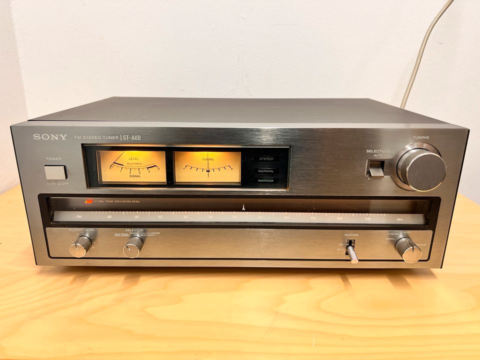 Sony ST-A6B FM Stereo Tuner Vintage in Windeck