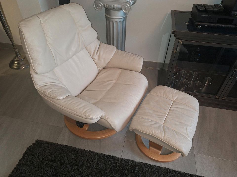 Stressless Sessel Reno L mit Hocker in Rödermark