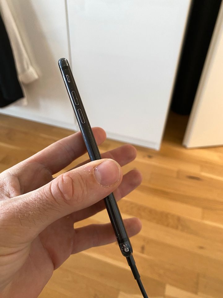 Apple Iphone 7 128gb black in Berlin