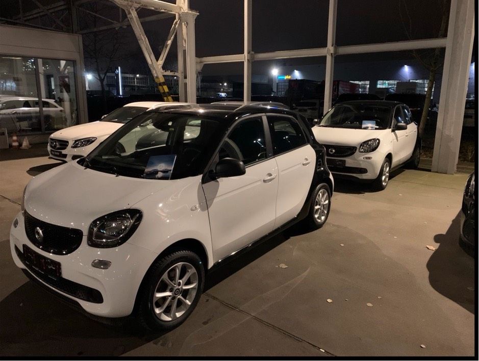 Smart 453  Forfour Automatik Navi, Klima, Rückfahrkamera, Carplay in Hamburg