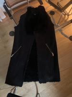 F&F warme Weste Kunstfell Gr. 38 M schwarz Hessen - Linden Vorschau