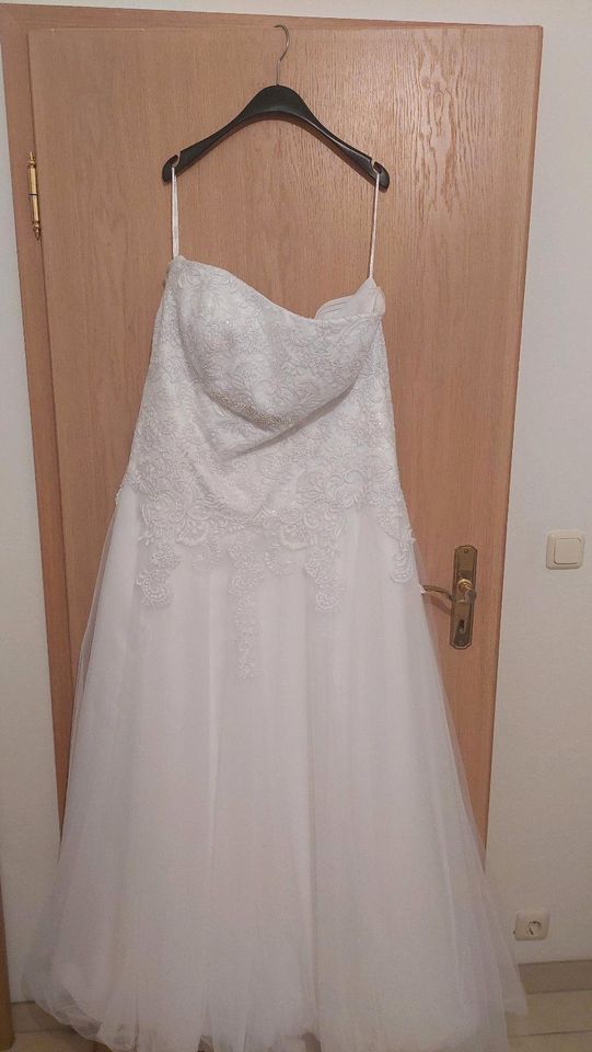 Brautkleid in Wiesentheid