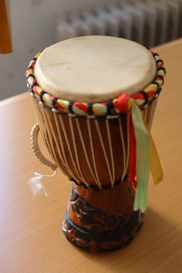 Kleine Djembe / Trommel / Mini-Djembe D=13cm in Leipzig