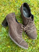 Braune Damen Stiefelette / Pumps in Größe 40 Hessen - Frankenberg (Eder) Vorschau