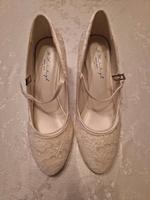 Brautschuhe Nordrhein-Westfalen - Ruppichteroth Vorschau