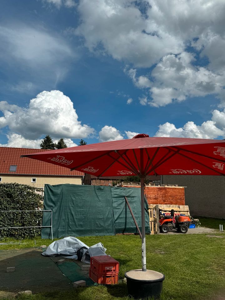 Coca Cola Sonnenschirm 3x3 m in Kalbe (Milde)