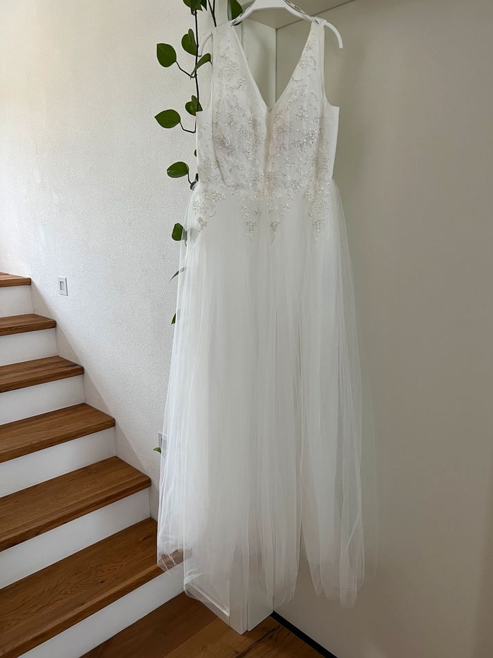 Brautkleid Hochzeitskleid zu verkaufen Größe 40 in Dresden