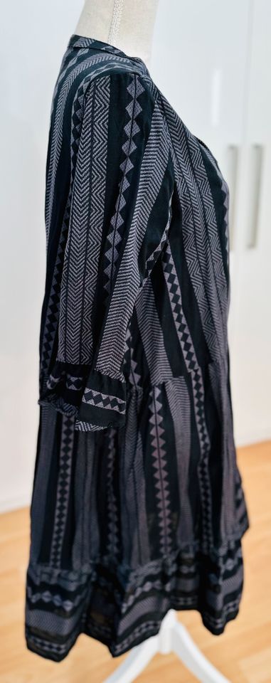 Tchibo Ikat Kleid Sommerkleid Volant Tunika Gr. 38/m schwarz in Ebermannstadt