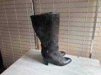 Neuwertig Stiefel Dr.Scholl grau Gr.37 Wildleder sehr bequem Berlin - Zehlendorf Vorschau