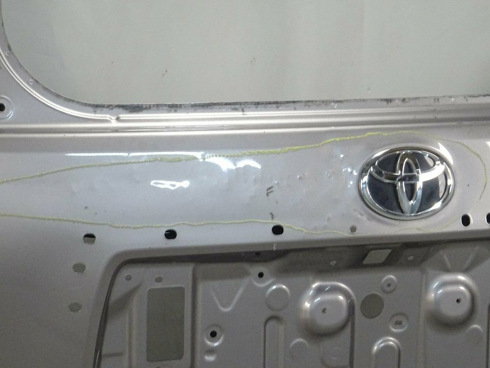 Toyota Land Cruiser Heckklappe Koferraum Klappe hinten 2009-2021 in Bochum