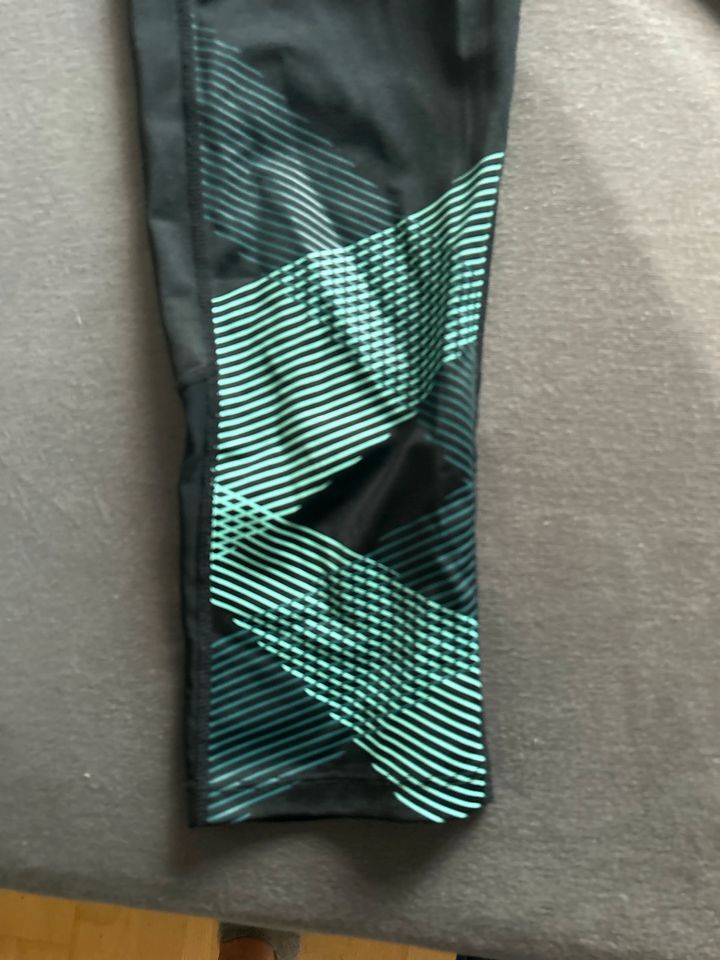 HEMA Sportleggings Gr. XS wie NEU Leggings Sport in Mettmann