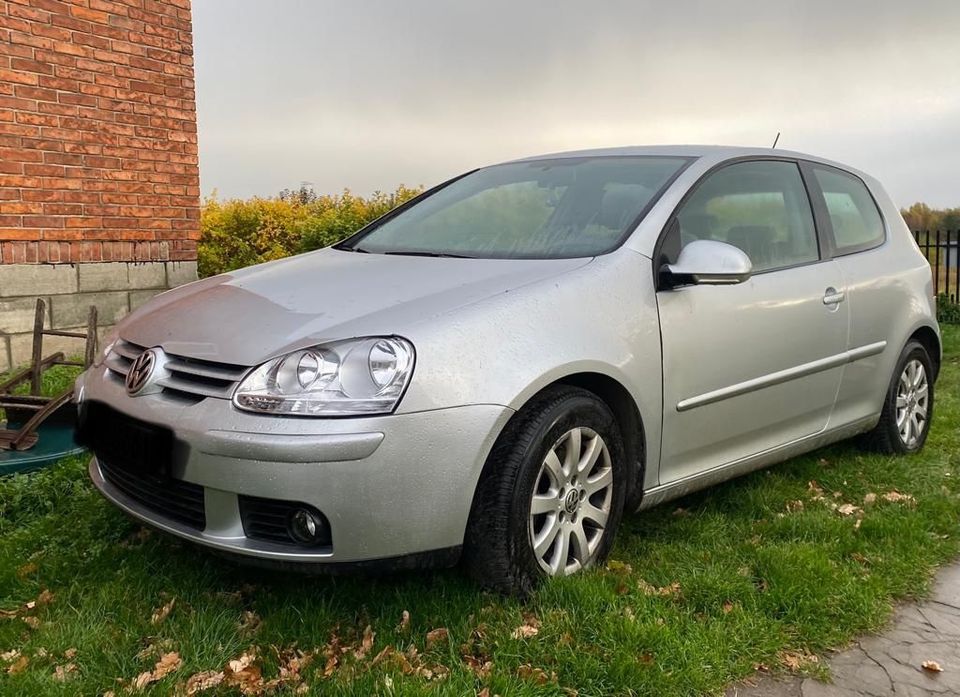 Volkswagen Golf 1.9 TDI DSG Trendline Trendline in Bergisch Gladbach