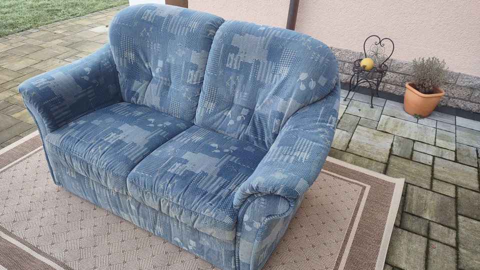 Sofa 2-Sitzer 2er blau Stoff mit Stauraum Couch in Bad Soden-Salmünster