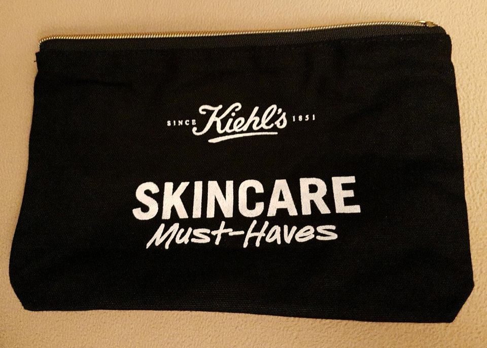 Kiehl's Kosmetik Tasche mit Zugaben in Rostock