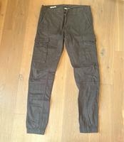 Jack & Jones Tapered/Paul*schwarze Hose*Gr. 32/36*neu Bielefeld - Heepen Vorschau