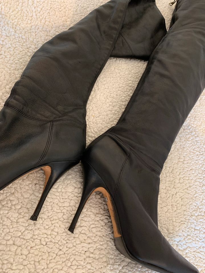 Buffalo High Heel Leder Overknee Stiefel Vestuario 39, schwarz in  Niedersachsen - Kirchgellersen | eBay Kleinanzeigen ist jetzt Kleinanzeigen