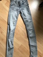 Blue Effect Jeans grau 170 Mädchen slim Rheinland-Pfalz - Neunkhausen Vorschau