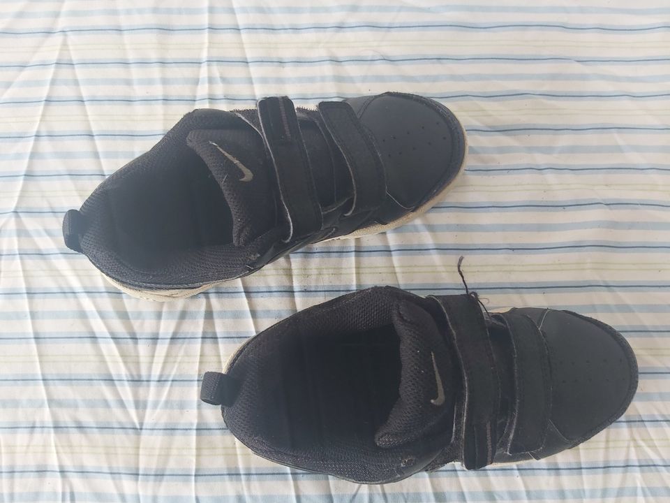 NIKE Schuhe Kinderschuhe Sneaker Gr. 32 #6 in Dorfen