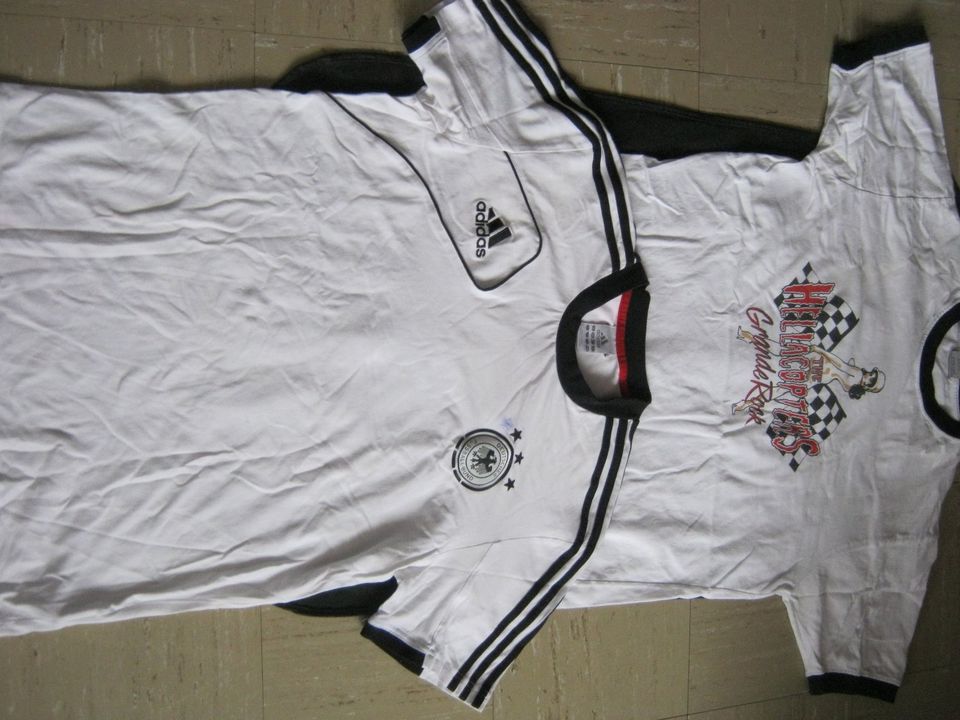 adidas " 8 Shirts L+"NIKE" Jacke S in Essen