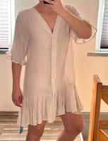 Strandkleid Kleid Tunika beige M 40 cupshe neu Thüringen - Weimar Vorschau
