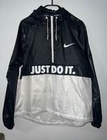 Nike Sportjacke Nordrhein-Westfalen - Eschweiler Vorschau