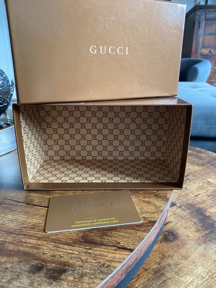 Gucci Schachtel Brillen Etui in Wiehl