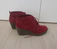 Marco Tozzi Stiefelette Wildleder rot neu Größe 39 Nordrhein-Westfalen - Kevelaer Vorschau
