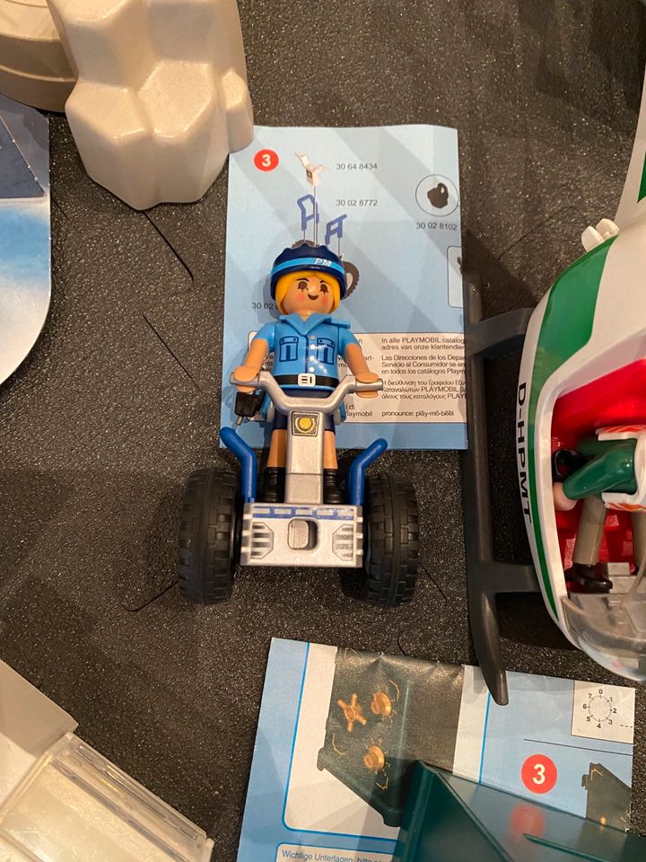 Playmobil Polizei Konvolut in Allensbach