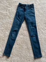 S.Oliver Jeans Hose Gr. 152/regular/slim, sehr gut Nordrhein-Westfalen - Kerpen Vorschau