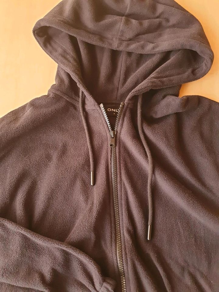 Only Crop Jacke Kaputzen Pullover Gr. S Fleece Weste in Appenweier