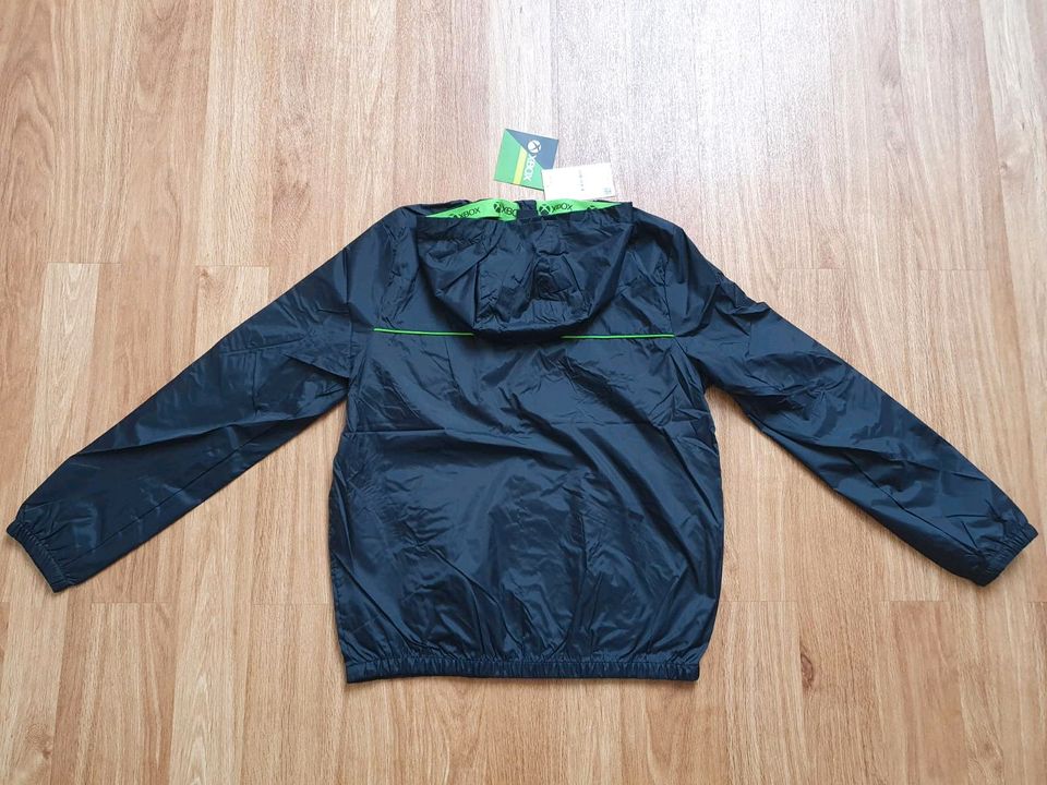 Neu! C&A XBox Windjacke Windbreaker Nylon schwarz grün 170 in Wiesbaden